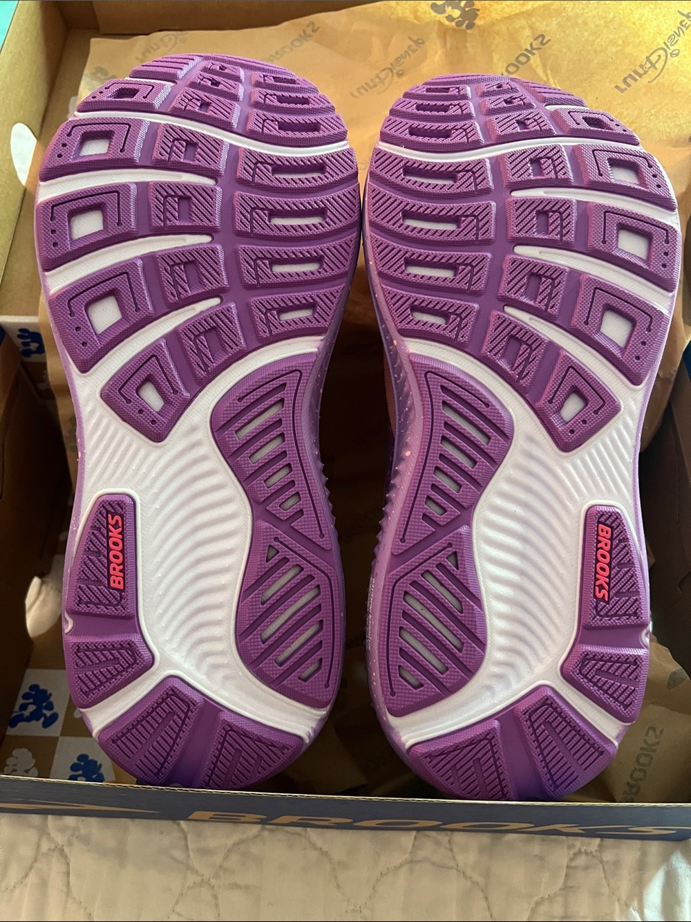 Brooks Ghost 17 runDisney Rapunzel Sneakers 💜 Pink Purple Princess Shoes NEW - Picture 2 of 6